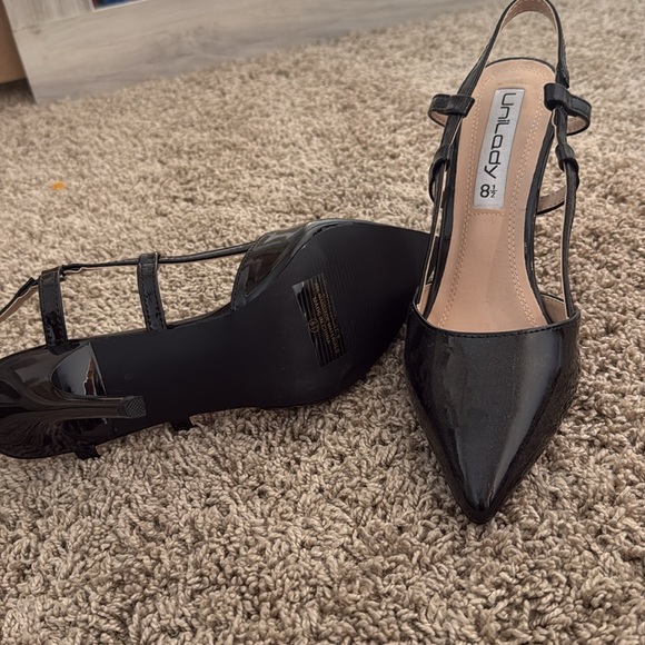 Uniloby heels - Picture 4 of 4